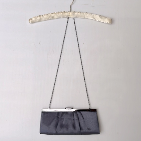 Jessica  McClintock Clutch - Picture 5 of 10